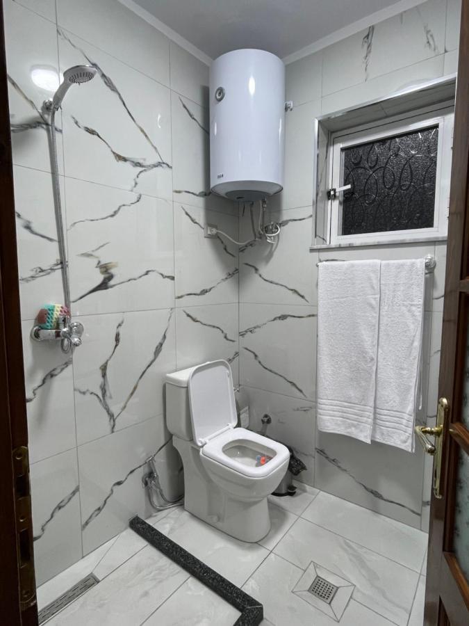Guest House Tirana Buitenkant foto